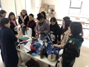 指尖生花，文化相融——記國際文化交流學(xué)院女教工扎染體驗(yàn)活動